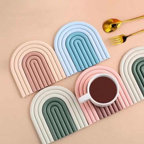1 Pcs Silicone Removable Rainbow Coasters Insulation Pads Cup Mat Non Slip Placemat Home Decor Kitchen Accessories For Pot Plate