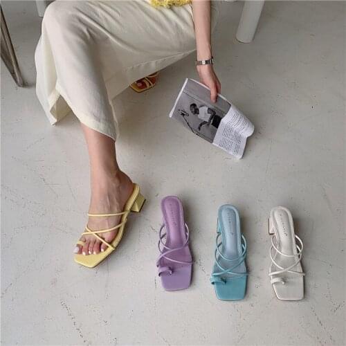 Fashion Candy Color Slippers Med Heels Sandals Women Flip Flops Brand Narrow Band Slipper Elegant Slides Shoes Zapatillas Mujer