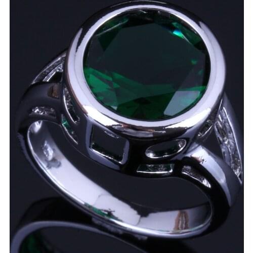 Pretty Round Green Cubic Zirconia Silver Plated Ring V0451