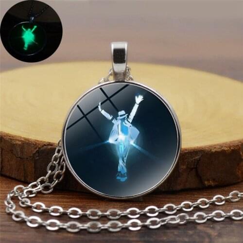 2020 Fashion Glass Dome Glow In The Dark Necklace Charm Michael Jackson Luminous Pendant Necklace Women Men Punk Jewelry