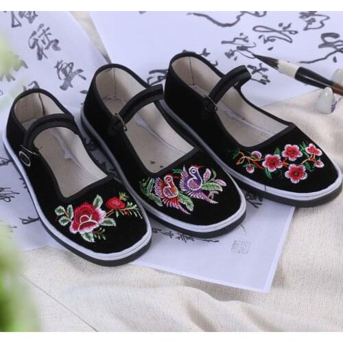 Chinese style cloth shoes women canvas shoes embroidered flower women flats shoes hibiscus square dance shoes ST350
