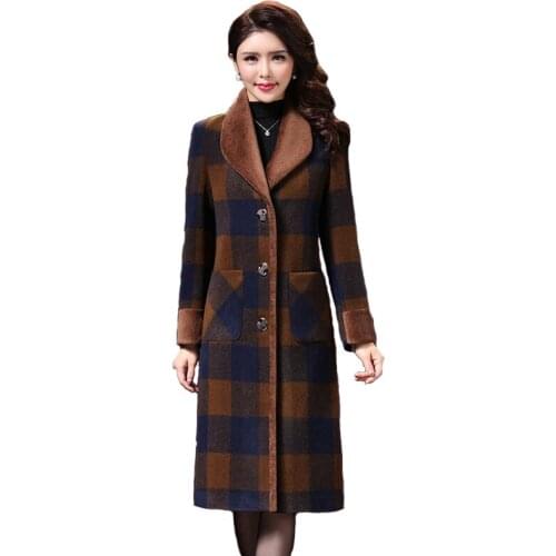Fashion woolen coat women 2019 new Autumn Winter Plaid Artificial wool coat Plus size long coat female Thicken Slim jackets N303