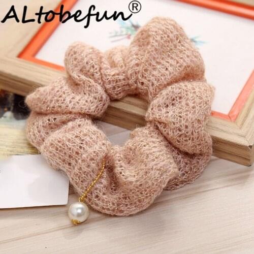 ALTOBEFUN Womens Fashion Creative Retro Hair Ring Female Fabric Pearl Hair Band Lady Headwear TC071