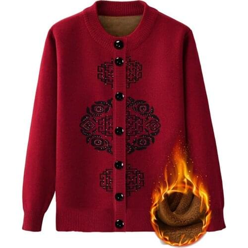 Seniors Women knit Cardigan Sweater New Autumn Winter Thicken Keep Warm Sweater Female plus Size old lady Knit Cardigan Top T313