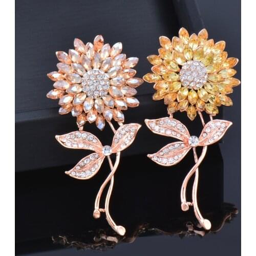 LEEKER Shiny Brown Rhinestone Solid Flower Brooch For Women Vintage Brooch Pin Jewelry 016 LK4