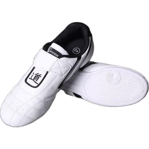 High Quality Taekwondo Shoes Men Karate Boxing Comfortable Non-Slip Children Sport Training Sneaker Trainer Soft Weightlifting