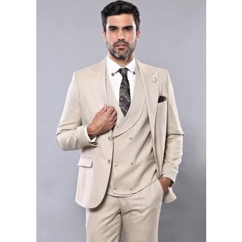 Patterned Beige Suit Wessi