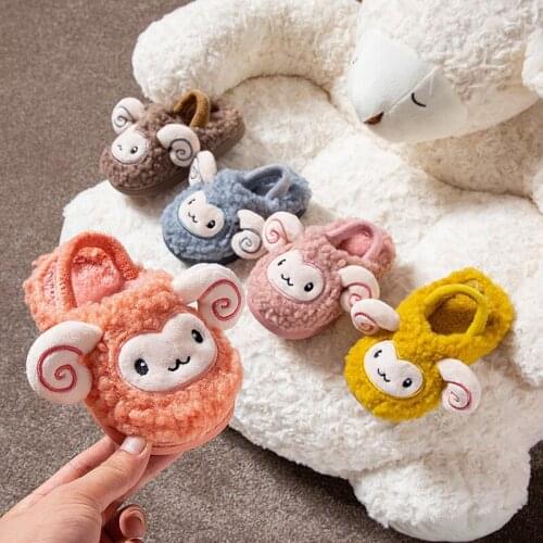 New Cartoon Winter Childrens Cotton Slippers Non-slip Soft Bottom Baby Cute Sheep Wool Shoes Warm and Velvet Kids Cotton Shoes