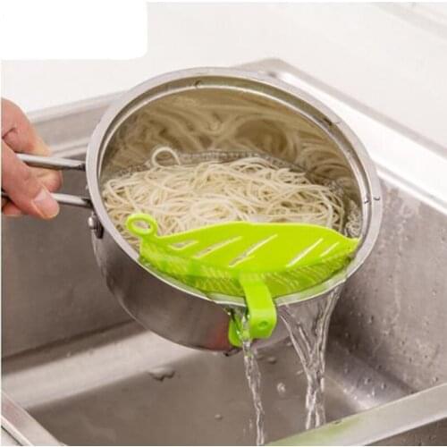 Rice Wash Filtering Baffle Sieve Beans Peas Washing Filter Drain Board Snap-type Leaf Shape Rice Cleaning Strainer Gadget
