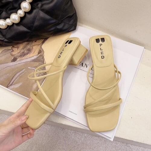 2021 Summer Thin Strap Sandals For Women Elegant Silp-On Heels Slippers Vintage Flip Flops Beach Fashion Black White Shoes Ladie
