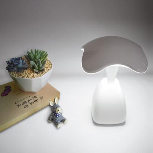 LED Desk Lamp Dimmable Touch Table Night Lamp Bedside USB Charging 3 Light Colors Stepless Dimmable Study Light Table Lamps