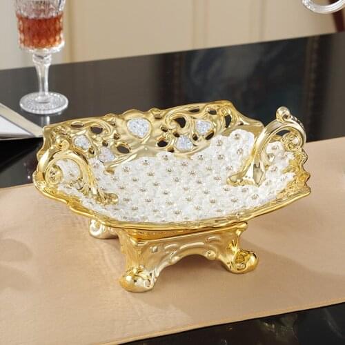 Luxury Golden European Ceramic Fruit Bowl For Sitting Room Table Decoration Luxurious Creative Candy Dishes Furnishing Articles
