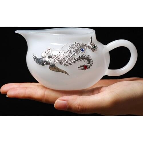 Creative Fair Cup White Jade Porcelain Teapot Puer Tea Kettle Chahai Chinese Kung Fu Teaware Accessories Master Cup Drinkware