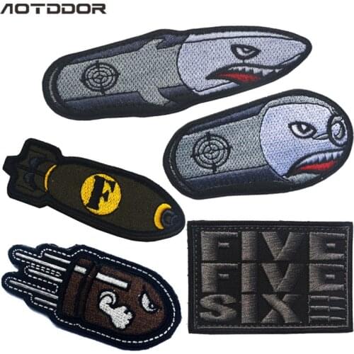 USA Flag Angry Flying Bullet 556 Embroidery Velcros Patches Tactical Military Combat American Flags Bullets Embroidered Badges