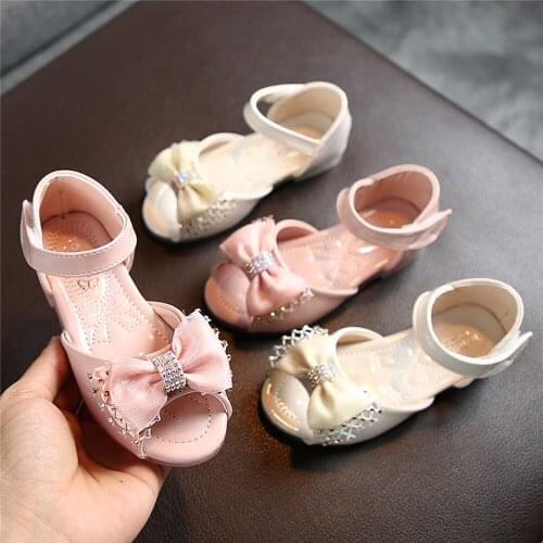 Girls Toe Sandals, Soft Sole Flat Shoes with Decorative Bow Knot and Sequins Pink/ Beige Sandals
