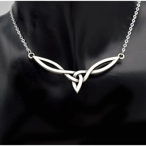 Fashion Treasure Cast Pewter Irish Celtic Delicate Necklace Viking Celtics Celtic Knot Charm Pendant Simple Jewelry Gifts