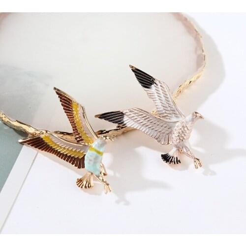 Cool Eagle Bird Brooch Pins Enamel Animal Brooches for Women Man Cloth Shawl Shirt Bag Pendant Accessories