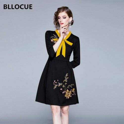 BLLOCUE High Quality Designer Runway Dress 2019 Autumn Womens 3/4 Bow Collar Sleeve Flower Embroidery Slim A-Line Party Dresses