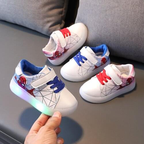 Kids shoes Childrens sneakers with lights girls autumn Casual glowing sports shoes Flower Child led sneakers 1 2 3 4 5 6 years