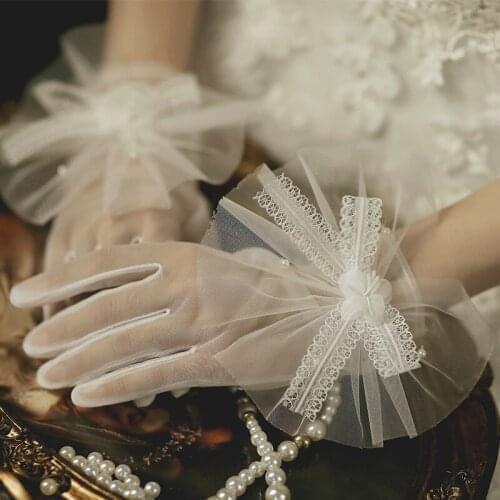 Bride Dress Gloves Rhinestone Lace Short Paragraph Mittens Wedding Dresses Accessories Elegant Women Bridal Glove with Fingers