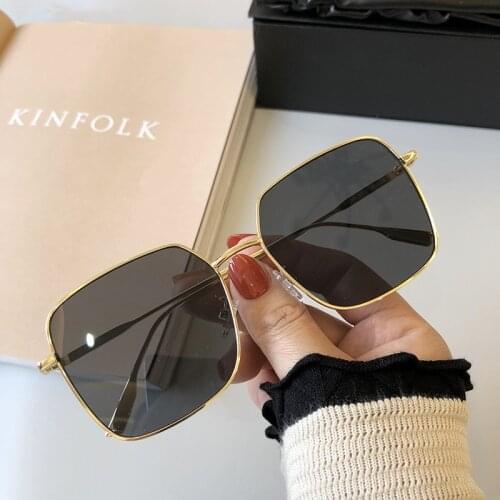 New Oversized Women Sunglasses 2021 Silver Fashion Square Sun Glasses Metal Big Frame Fashion Trend Glasses Shades Female UV400