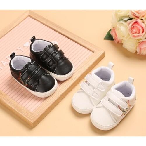 Spring And Autumn Style Male Baby Female Baby Pure Color PC Star Sports Shoes 0-18 Months Newborn Toddler Shoes