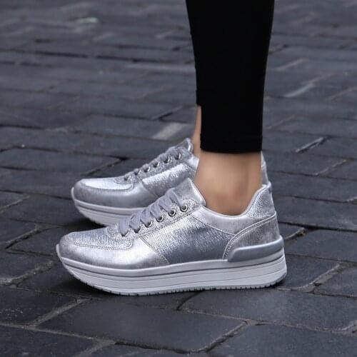 Spring and Autumn Height Increasing Insole Fashion Tattoo Casual Womens Shoes Fashionable Thick Bottom Increased 6cm Running