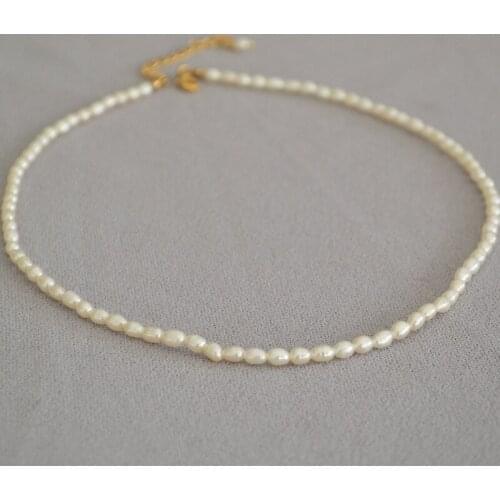 Basic fresh water rice pearl French gentle charm woman simple temperament clavicle chain short necklace