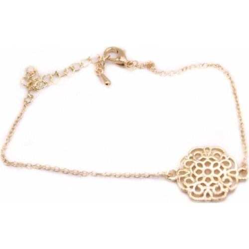 Trendy Flowers Bracelets Round Ccorner Square Style Design Environmental Protection Material Gold White Rose Optional For Women