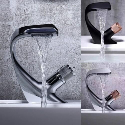 Black Faucet Kitchen Bathroom Sink Faucets Hot Cold Water mixer tap Deck Mounted Single Hole Bath Tap Chrome Hot Cold Taps