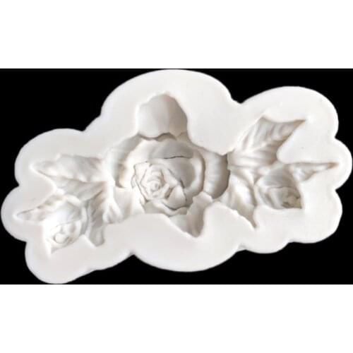 Wreath-turned-sugar silicone mold drip clay 15-899