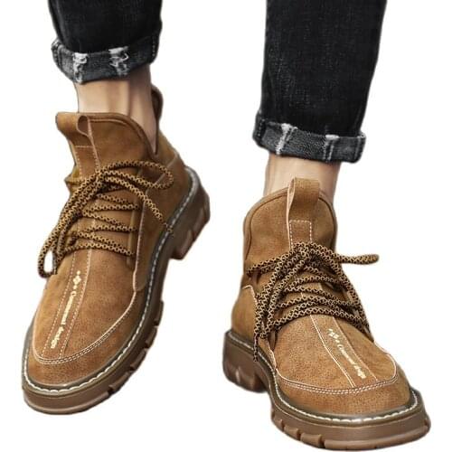 2021 High Quality Fashion Mens Martin Boots Working Boots Lace Up Mens Desert Boots Round Toe High Top Shoes