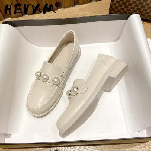 2021 New Spring Leather Flats Women Luxury Pearl Buckle Crystals Platform Shoes Women Slip-on Hair Flats Loaferflate