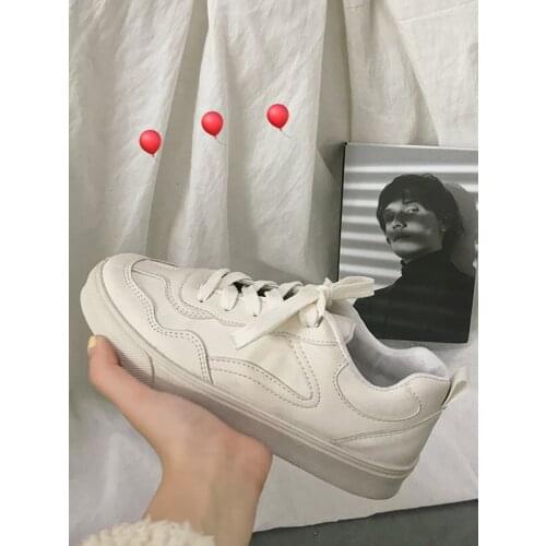 Little white shoes female 2021 new spring and autumn port style Korean sports shoes casual simple breathable flat bottom