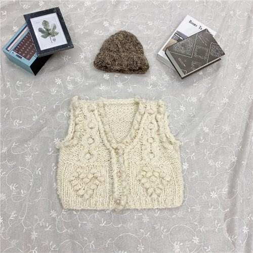 2021 Autumn Winter Stick Needle Alpaca Wool Handmade Heart-Shaped Temperament Sleeveless Cardigan Short Coat Top