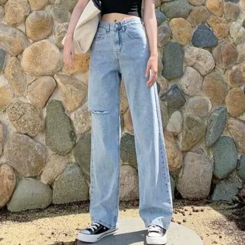 Wholesale 2021 Falling sense of straight-leg ripped jeans for female students winter new wild loose thin wide-leg long pants