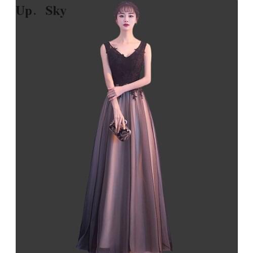 2018 long tulle V-neck halter lace applique party dress bridesmaid dress formal dress