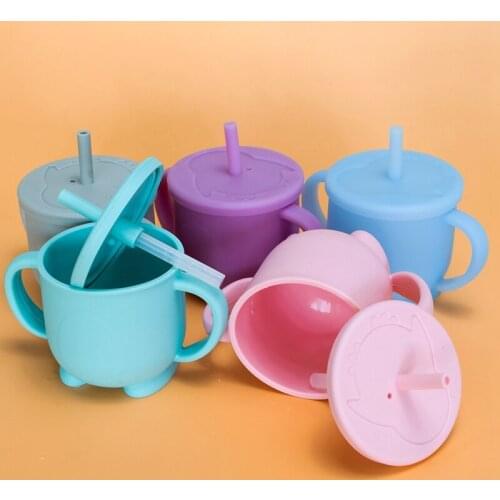 200ml Baby Silicone Water Cup Feeding Cup BPA Free Baby Learning Drinkware Childrens Soft Straw Cups Sippy Cup Lids Solid