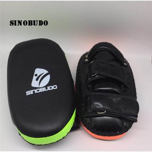 Hot Sale Taekwondo Kick Focus Target Pad Punching Bag Durable Curve Pad Sanda Boxing Sparring Pad Training MMA Equipment