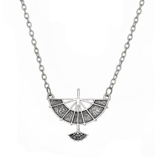 Combination of Classical Fan and Modern Art Chains And Necklaces Stainless Steel Jewelry Neck Pendants Women Mens Choker Gothic