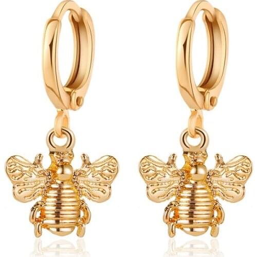 Wholesale Hot Sale Metal Bee Earrings Creative Fashion Elegant Simple Insect Earrings Female Wholesale