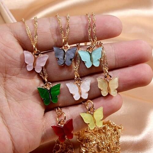 New Fashion Cute Butterfly Pendant Necklace For Women Simple Gold Color Twist Chain Necklace 2020 Statement Jewelry Party Gift