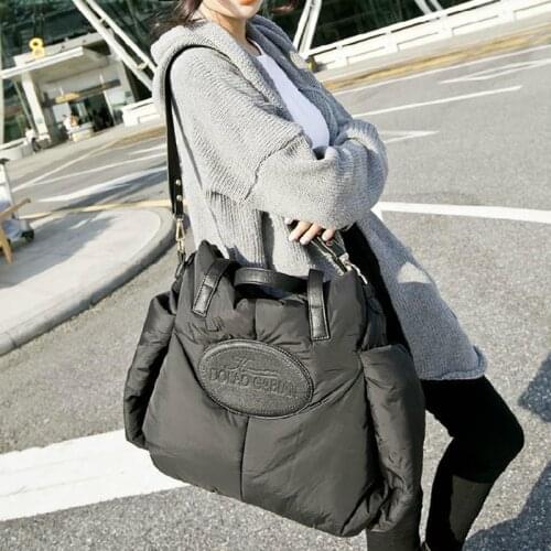 Designer Winter Space Cotton Bale Handbag Down Feather Padded Woman Shoulder Crossbody Bag 2020 Casual Large Capacity Totes Bag