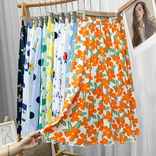 New 2021 Vintage Floral Printed Tulle Pleated Mi-long Women Skirts High Waist Loose Female Umbrella Skirts Spring Summer