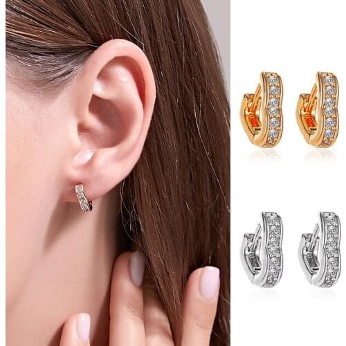 Meetvii Simple Lovely Girl Heart Small Hoops Earrings Gold Silver Color Shiny CZ Boho Minimal Thin Hoops for Women Ear Jewelry