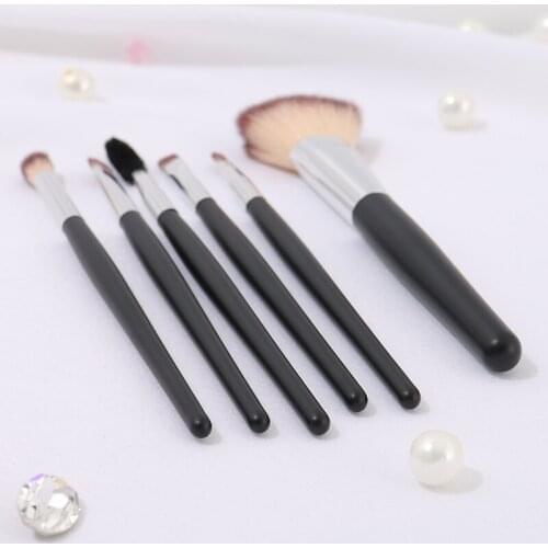 6 Pcs Makeup Brush Kit Soft Synthetic Hair Handle Make Up Brushes Foundation Powder Blush Eyeshadow Cosmetic Makeup Tools