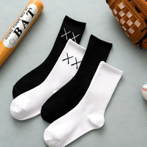 Funny Womens Socks Solid Black White XX Letter Casual Sport Personality Harajuku Hip Hop Street Cotton Happy Socks Unisex Men