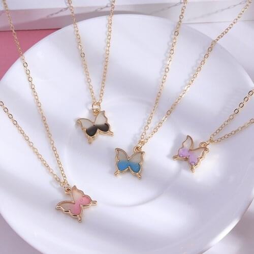 New Fashion Simple Necklace Sweet Butterfly Necklace Lady Butterfly Pendant Sweater Chain Necklace Female Jewelry Gifts