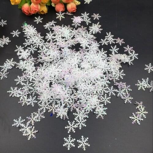 300pcs Shiny Delicate Snowflake Ornaments Christmas Tree Party Home Decor decals snowflakes decoration frozen party