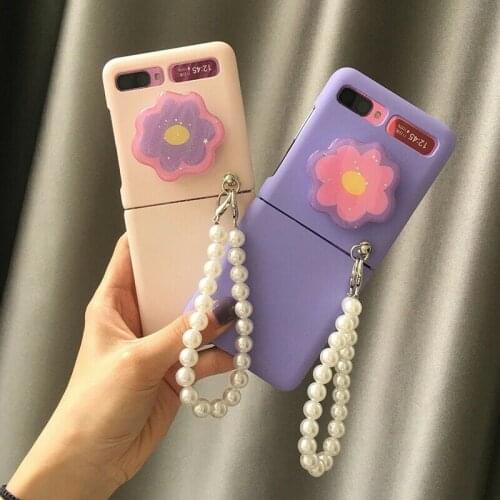 Cute Flower Stand Holder Case Cover WIth Pearl Bracelet Hand Chain For Samsung Galaxy Z Flip 4G 5G Fashion Frosted PC Hard Cover